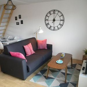 Apartment Lille - Proche Metro - Stationnement Gratuit